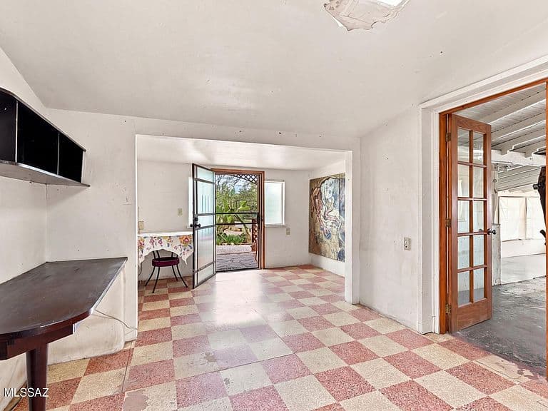 1804 S Santa Cruz Ln photo 3