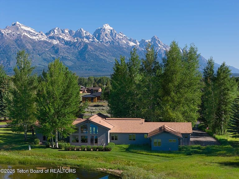 700 E Sagebrush Dr photo 5