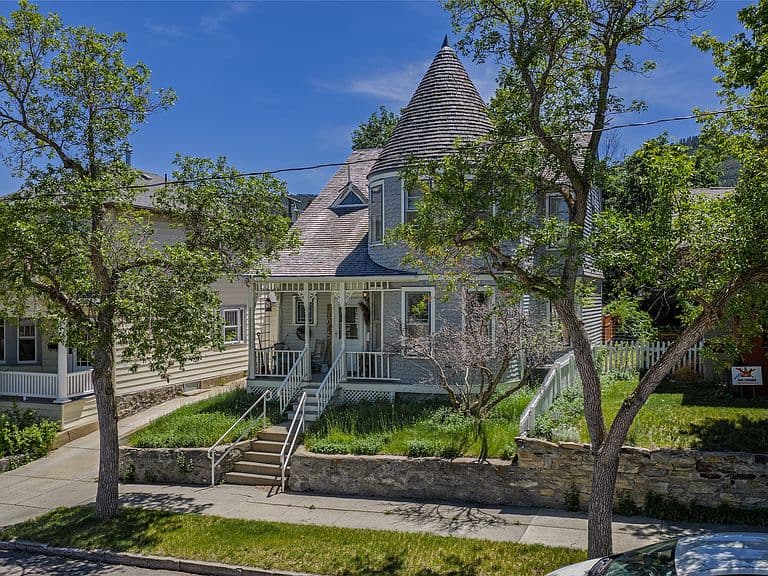 725 Breckenridge St photo 2