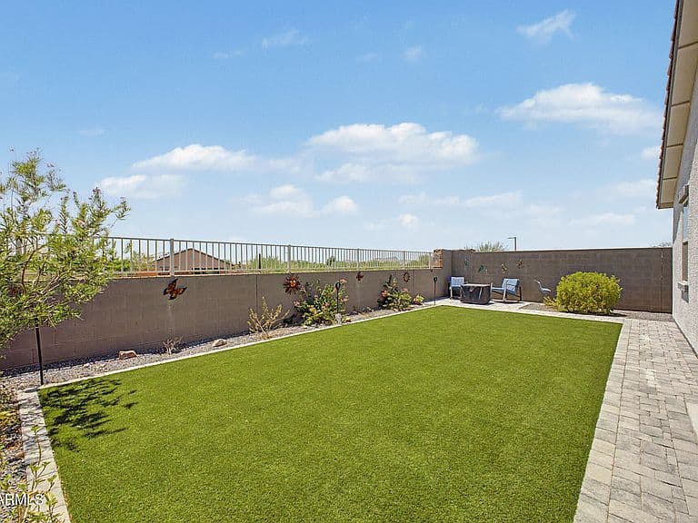 17331 W WANDERING CREEK Road photo 5