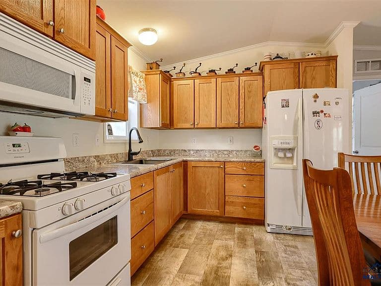 25555 Harriet Ward Rd photo 4