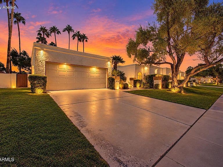 8720 E SAN MARINO Drive photo 5