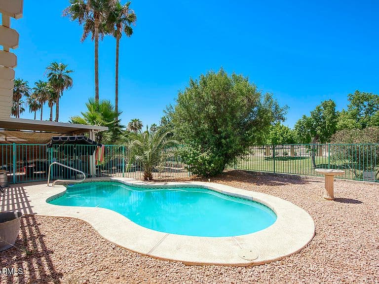 14905 W LUPINE Lane photo 1