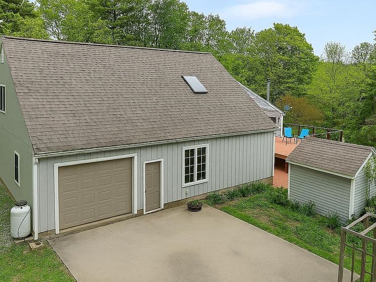 371 Baker Road photo 3