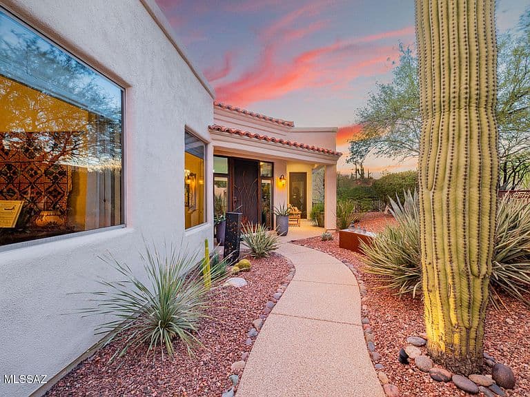 4519 N Via Bellas Catalinas photo 2