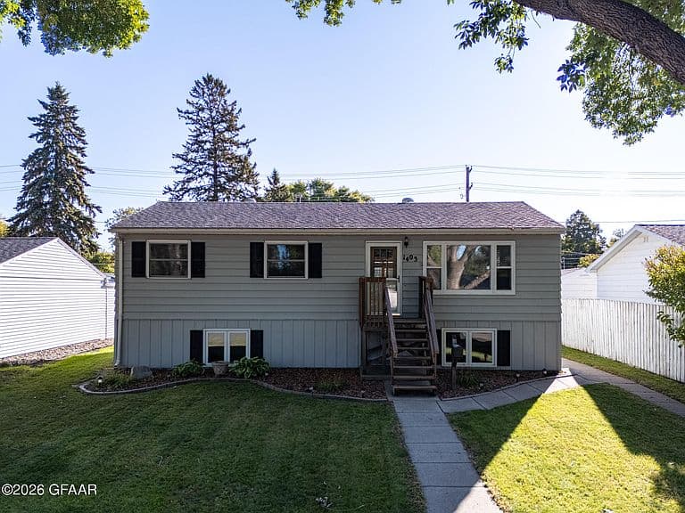1403 S 19th St photo 2