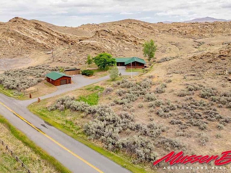 180 Sage Creek Rd photo 3