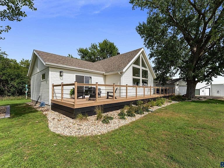 27534 464th Ave photo 4