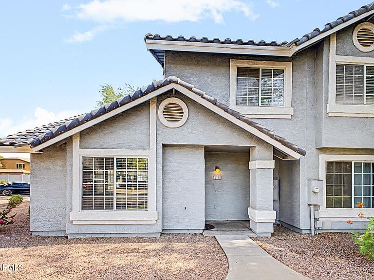 860 N MCQUEEN Road #1114 photo 1