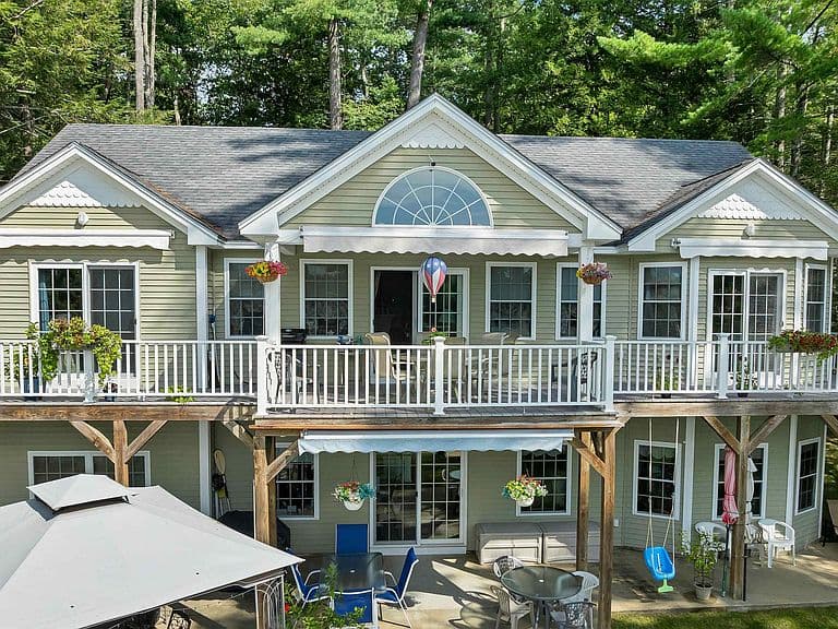 13 Sawicki Lane photo 1