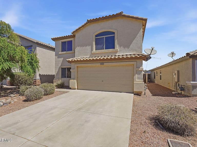 1340 E PRYOR Road photo 1