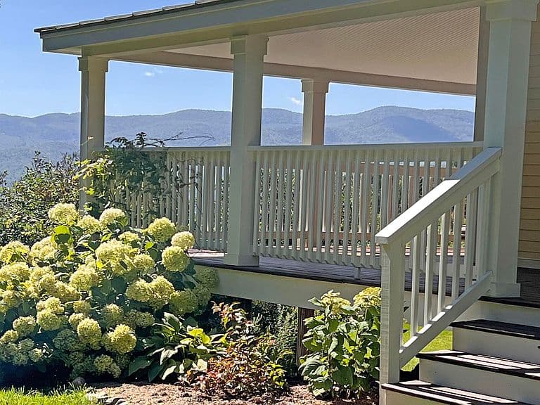 121 Fisher Road photo 1