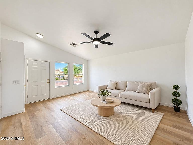 14178 S AMADO Boulevard photo 2