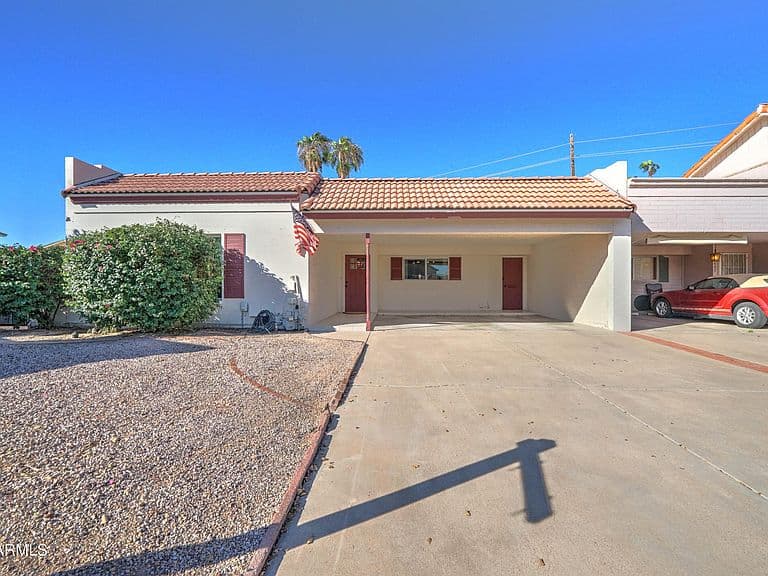 7611 E BONITA Drive photo 1