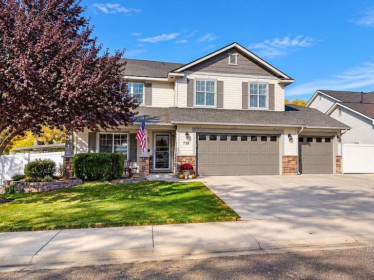 738 W Tooele Dr photo 1