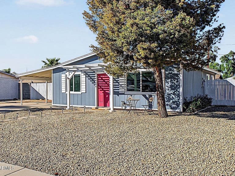 3314 E CLAIRE Drive photo 5