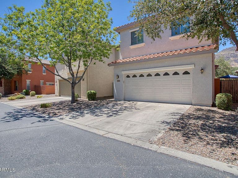5355 W CHISUM Trail photo 2