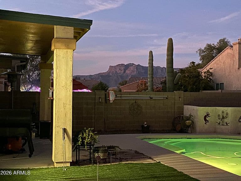 8177 S BULL DOG Court photo 5