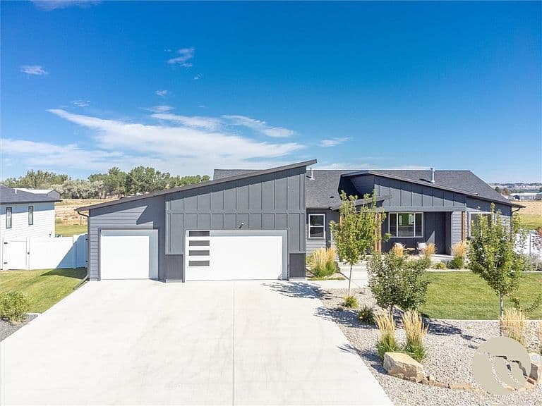 6303 Skycrest Dr photo 2