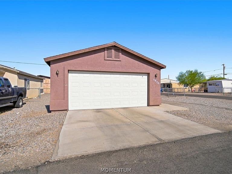 1970 Diamond Drive photo 3
