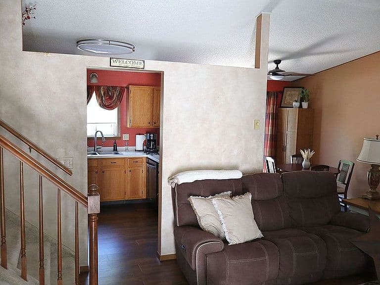 1407 7th St W photo 5