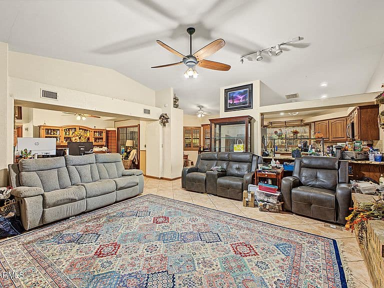 12115 E ORIOLE Way photo 4