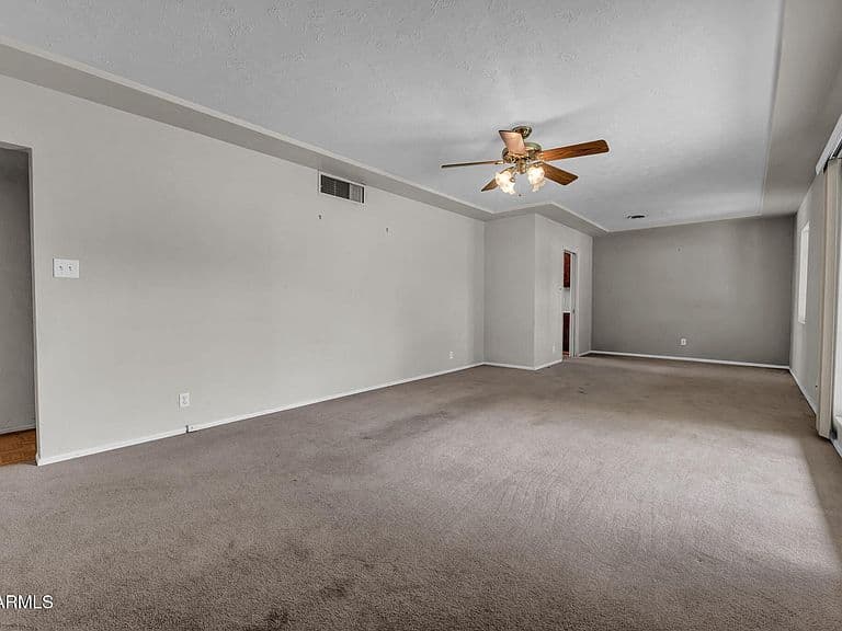3101 E MARIPOSA Street photo 4