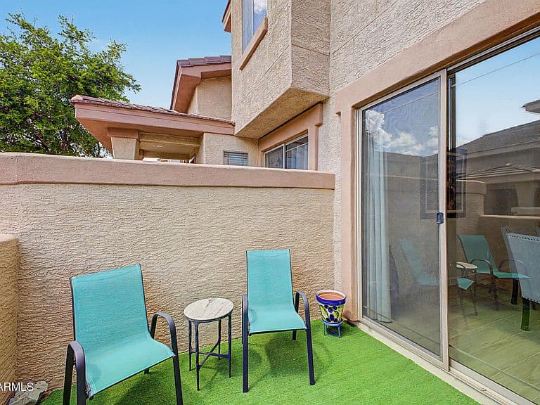 42424 N GAVILAN PEAK Parkway #19102 photo 2