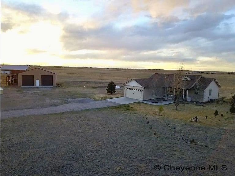 3754 Riata Loop photo 2