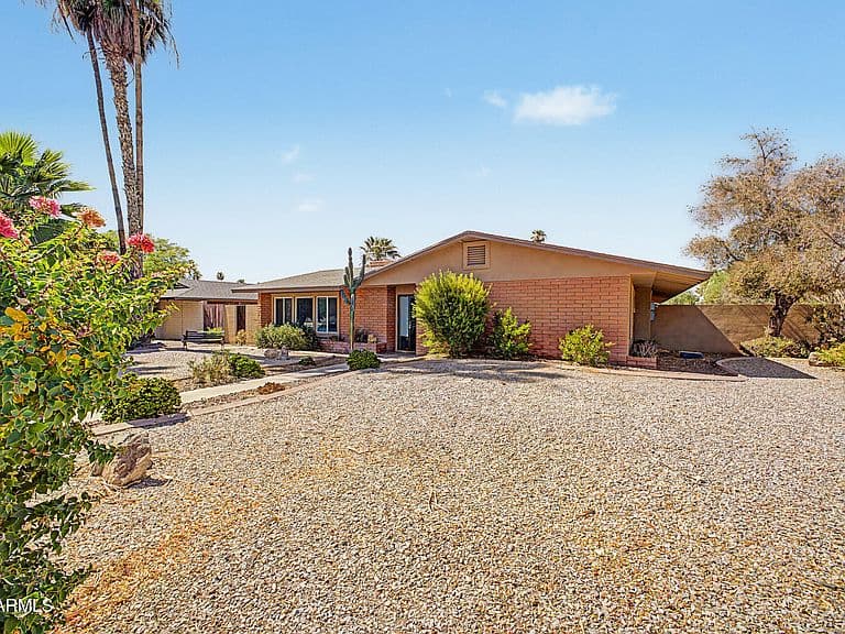 508 E SAGEBRUSH Street photo 4