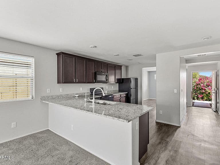 13112 E CHUPAROSA Lane photo 4