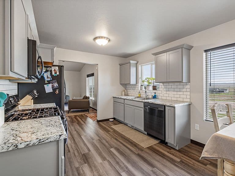 24020 Bridle Ridge Rd photo 4