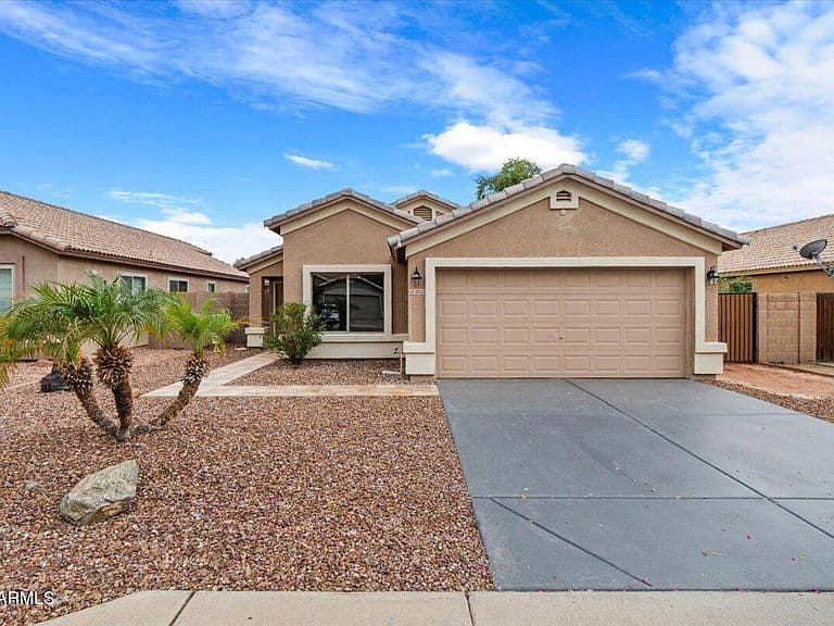 10213 E CALYPSO Avenue photo 1