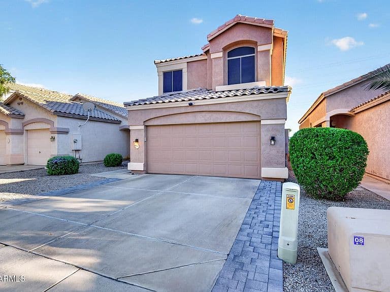 3545 W WHISPERING WIND Drive photo 3
