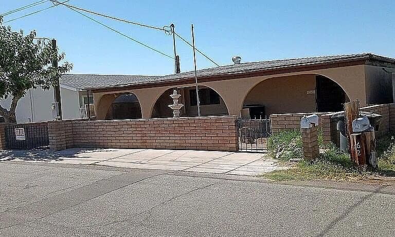 360 E Riverfront Dr photo 1