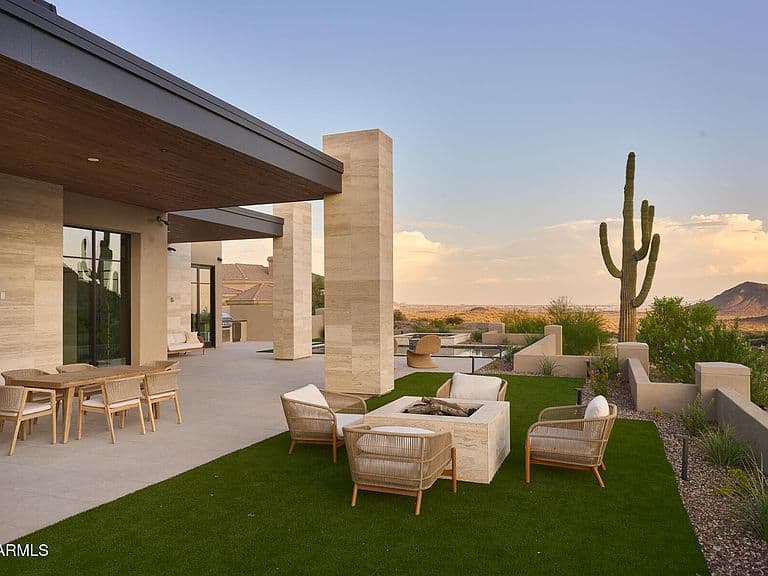 9619 N SOLITUDE Canyon photo 3