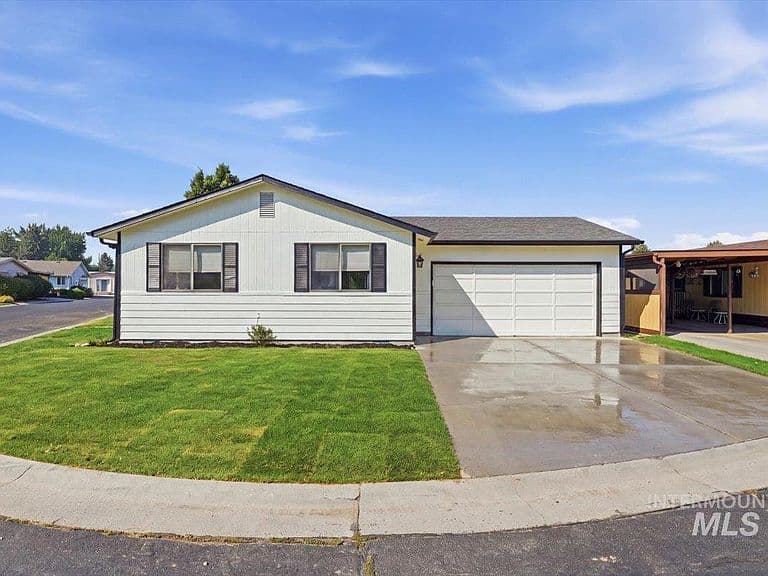 590 S Malaga Ln photo 4
