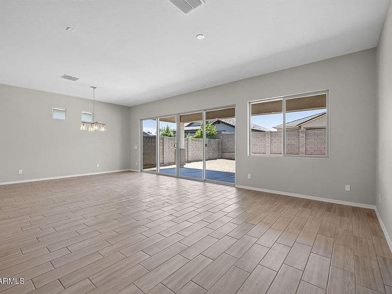 3137 W Santa Rosa Road photo 4