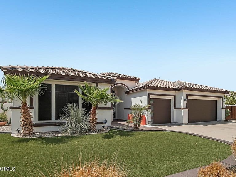 7453 W PARAISO Drive photo 4