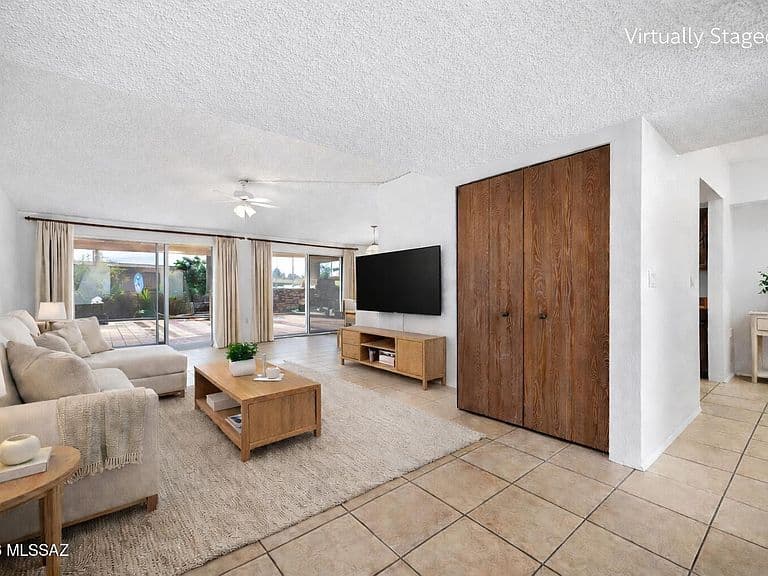413 W San Ignacio photo 4