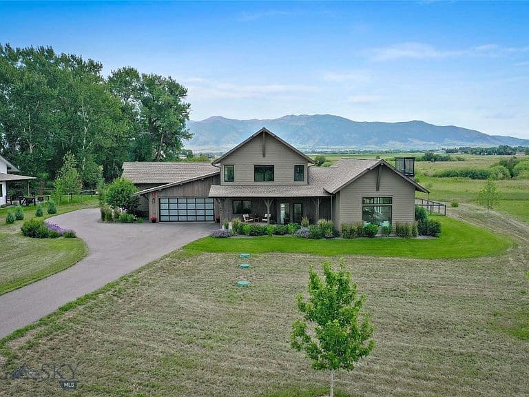 440 Riparian Way photo 2