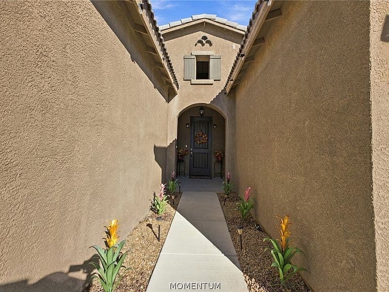 1640 Greenfield Drive photo 3