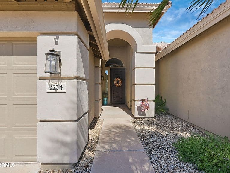 3754 E SAN REMO Avenue photo 3