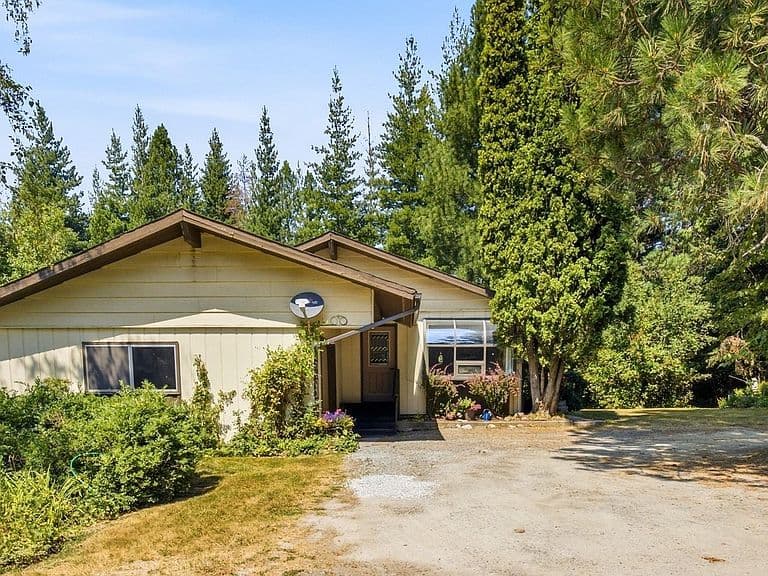 19 McManus Ln photo 1