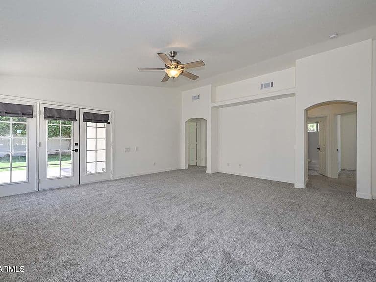 6277 W BLACKHAWK Drive photo 5