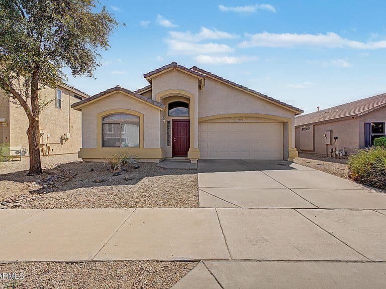 16633 W POLK Street photo 1