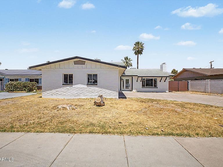 4316 W ROSE Lane photo 2