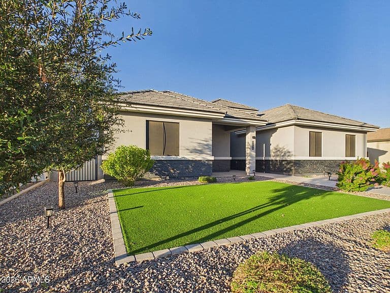 20452 E APPALOOSA Drive photo 4