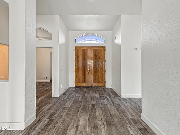 9815 E PANTERA Avenue photo 4