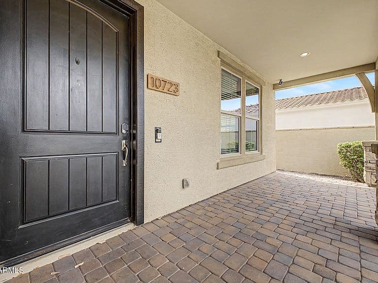 10723 E DEAWALTER Avenue photo 4